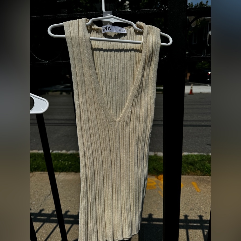 Zara Ribbed Deep-V Knit Top